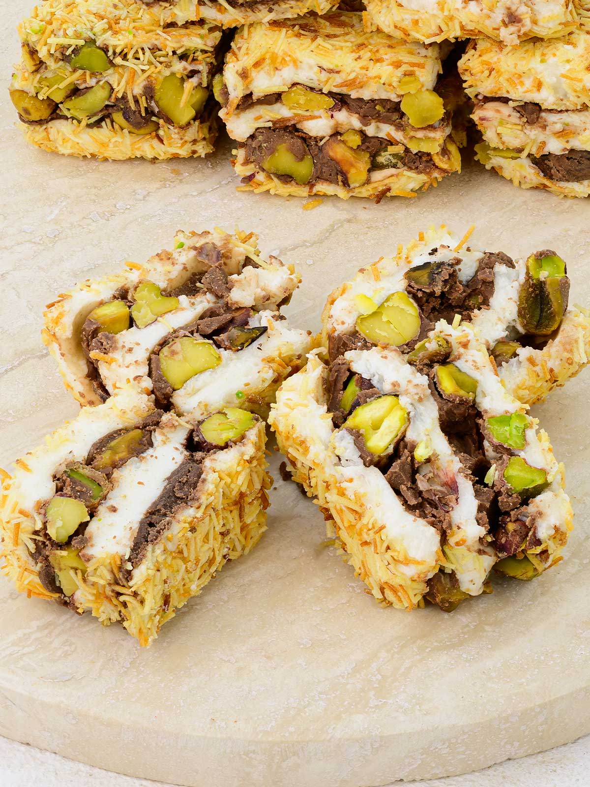 Kadayıflı Baklava Lokum